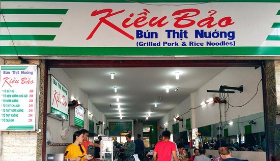 BUN THIT NCheap Rice Noodles & BBQ Pork in Saigon District 1 - BUN THIT NUONG KIEU BAOUONG KIEU BAO